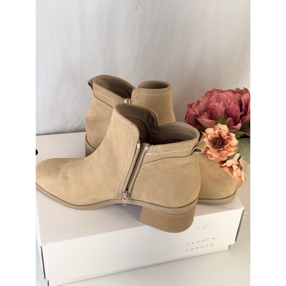 NEW LC LAUREN CONRAD BLOCK HEEL ANKLE BOOTS Women's Size 7.5 TAN FAUX SUEDE - Picture 10 of 15